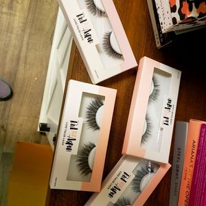 New in package lot of Red Apsen lashes